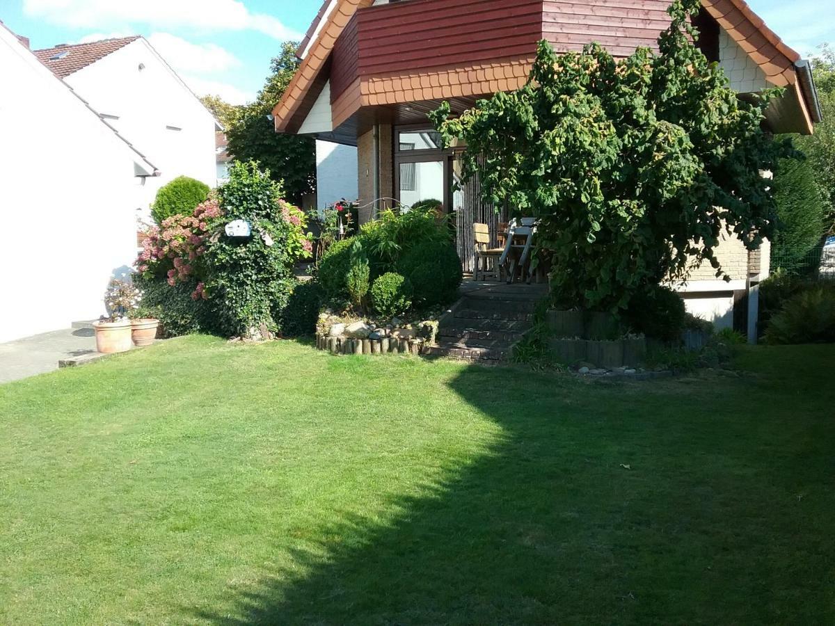Souterrainappartement Bielefeld Exterior foto